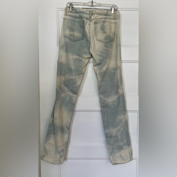 Never worn J Brand distressed jeans - Picture 2 of 5